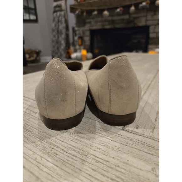 Vionic Women's Willa II Gold Leather Slip-On Loafers Size 8 Casual - Picture 4 of 9